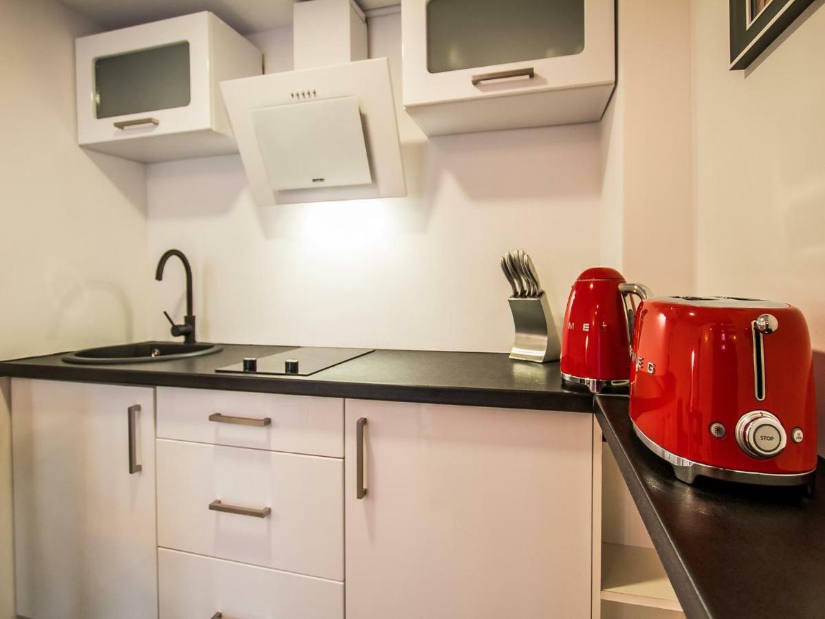 Apartments Zwierzyniecka A4You クラクフ エクステリア 写真