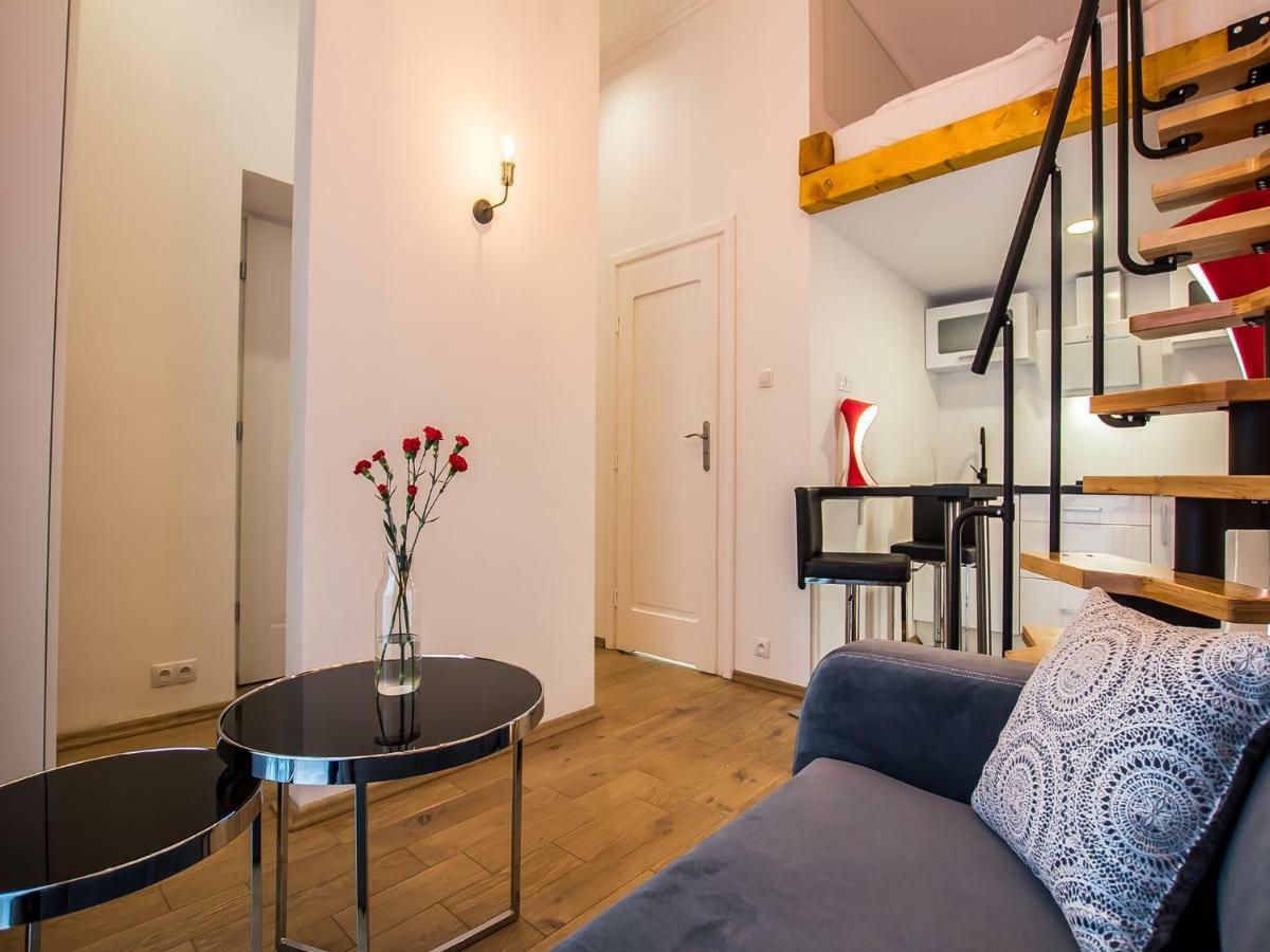 Apartments Zwierzyniecka A4You クラクフ エクステリア 写真