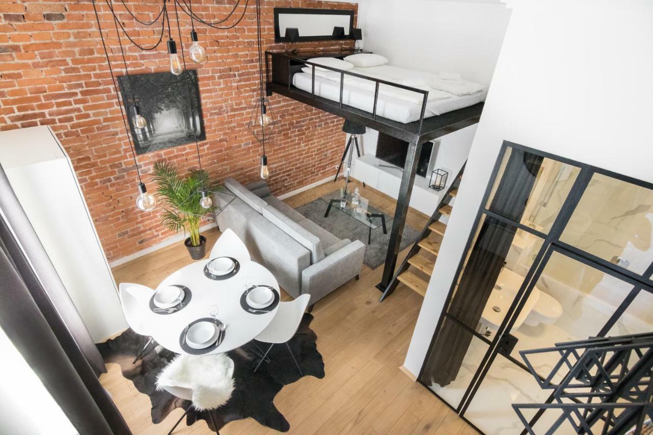 Apartments Zwierzyniecka A4You クラクフ エクステリア 写真