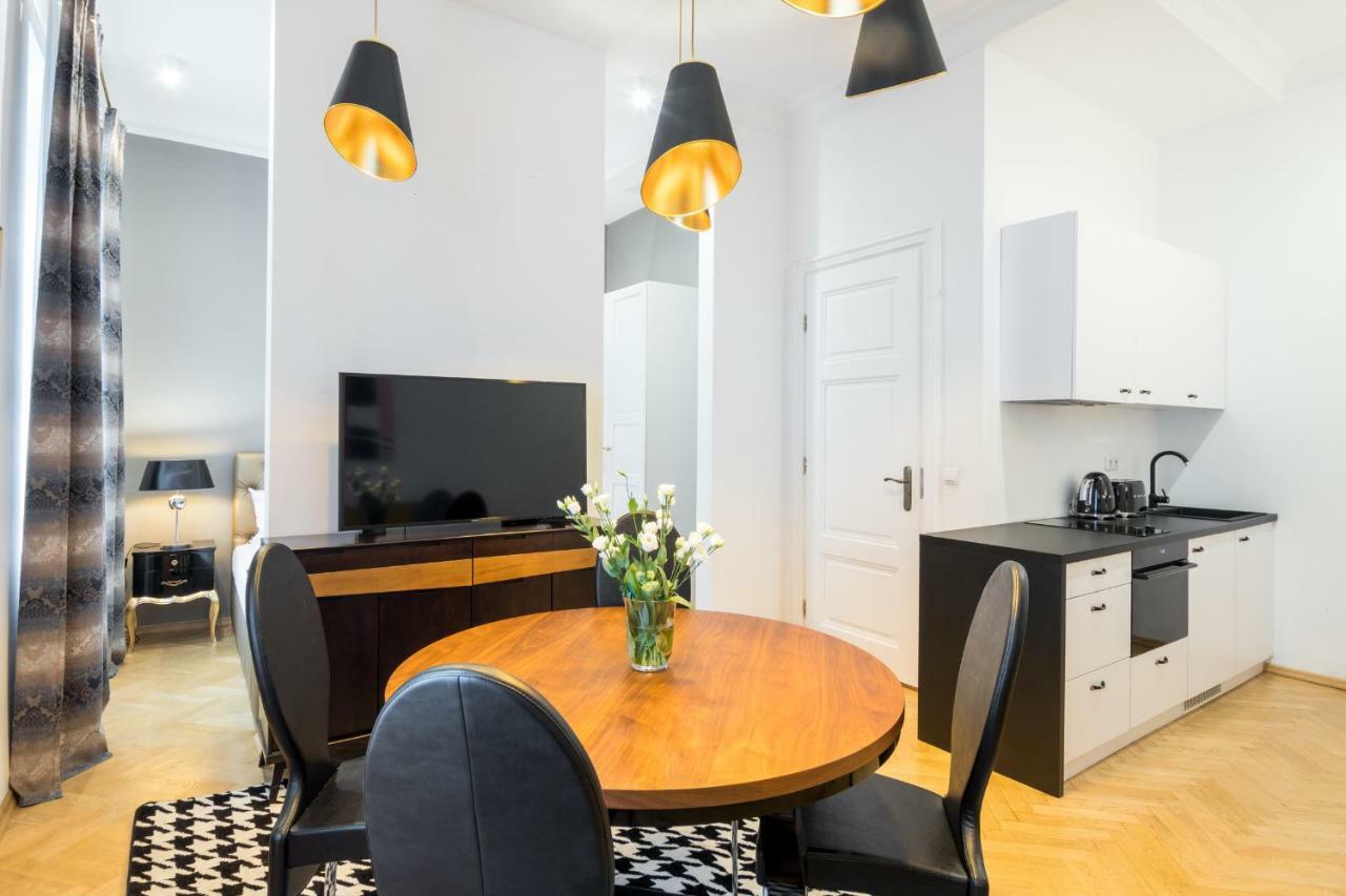 Apartments Zwierzyniecka A4You クラクフ エクステリア 写真