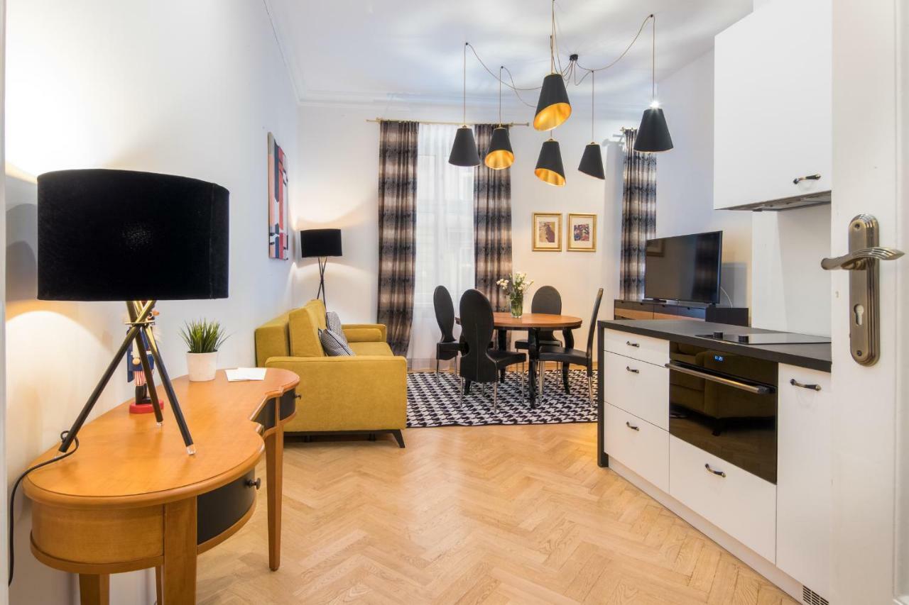Apartments Zwierzyniecka A4You クラクフ エクステリア 写真