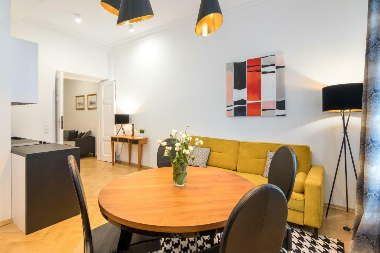 Apartments Zwierzyniecka A4You クラクフ エクステリア 写真